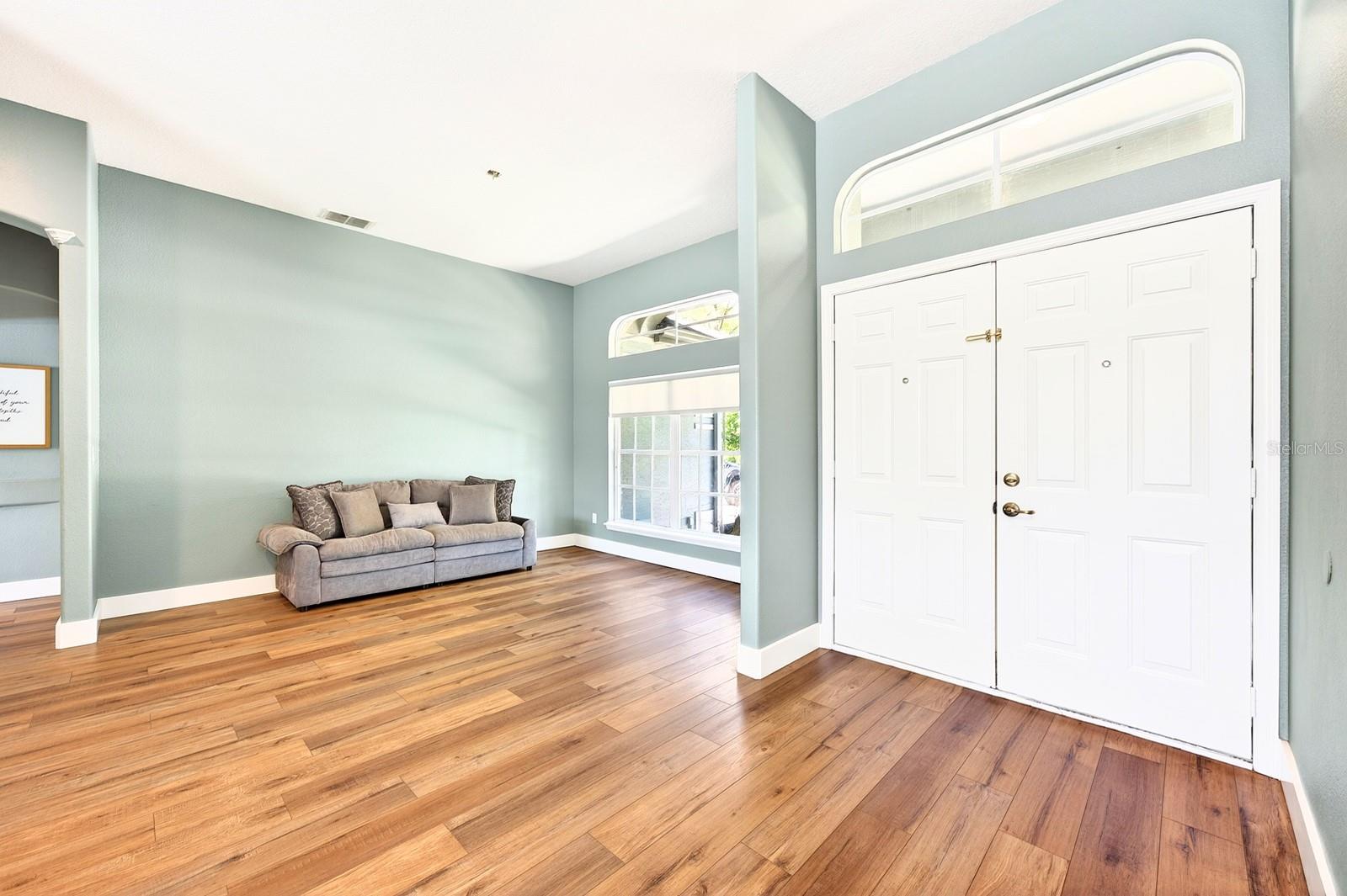 1047 WILLA LAKE CIR, OVIEDO, FL, 32765