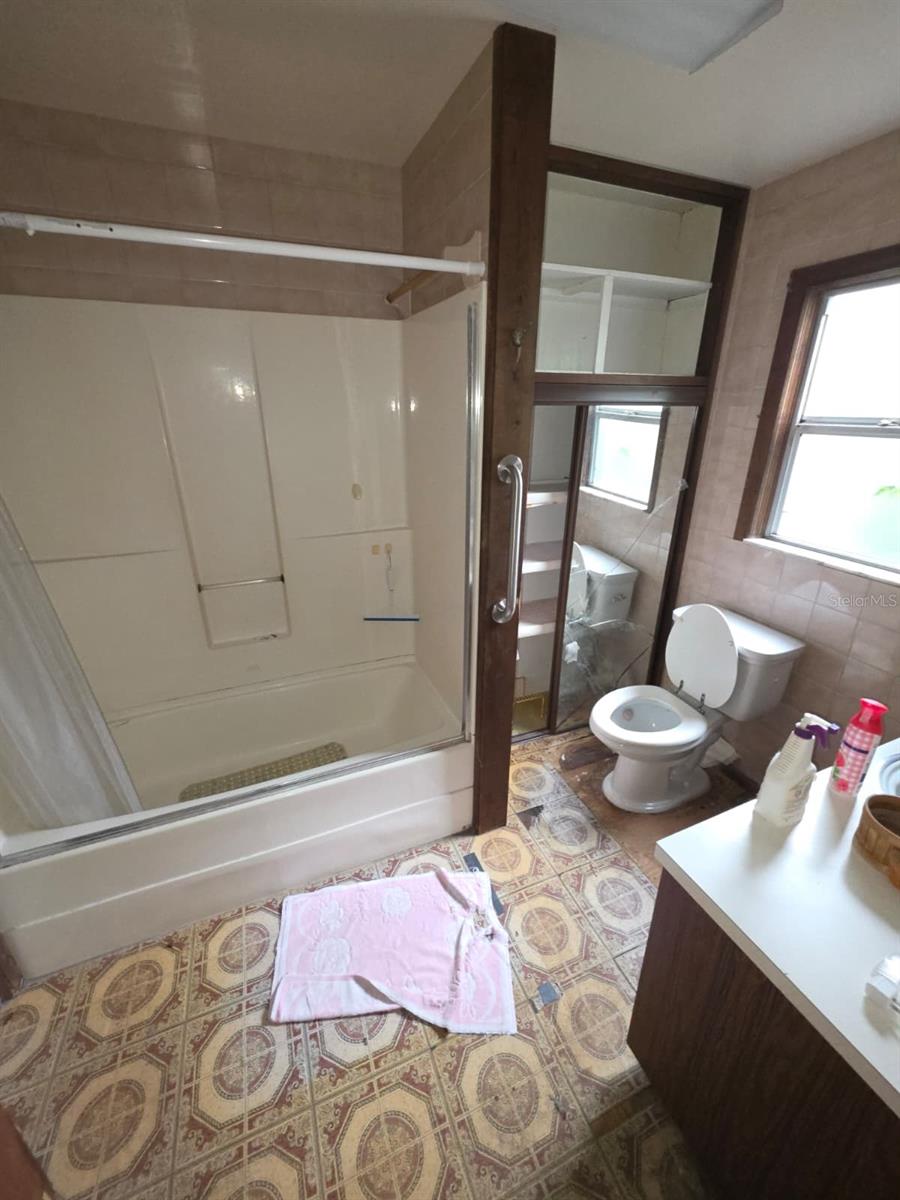 6010 S 4TH ST, TAMPA, FL, 33611