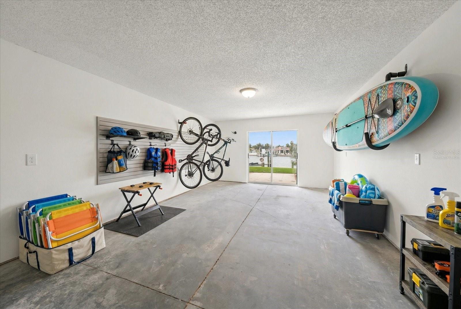Virtually staged garage