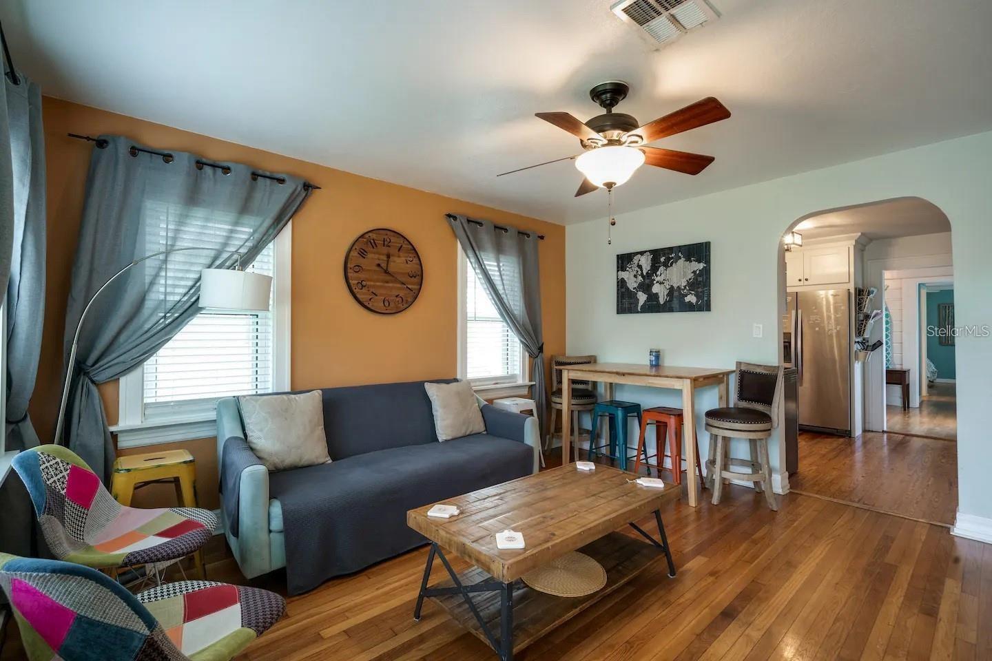 1501 29TH AVE N, ST PETERSBURG, FL, 33704