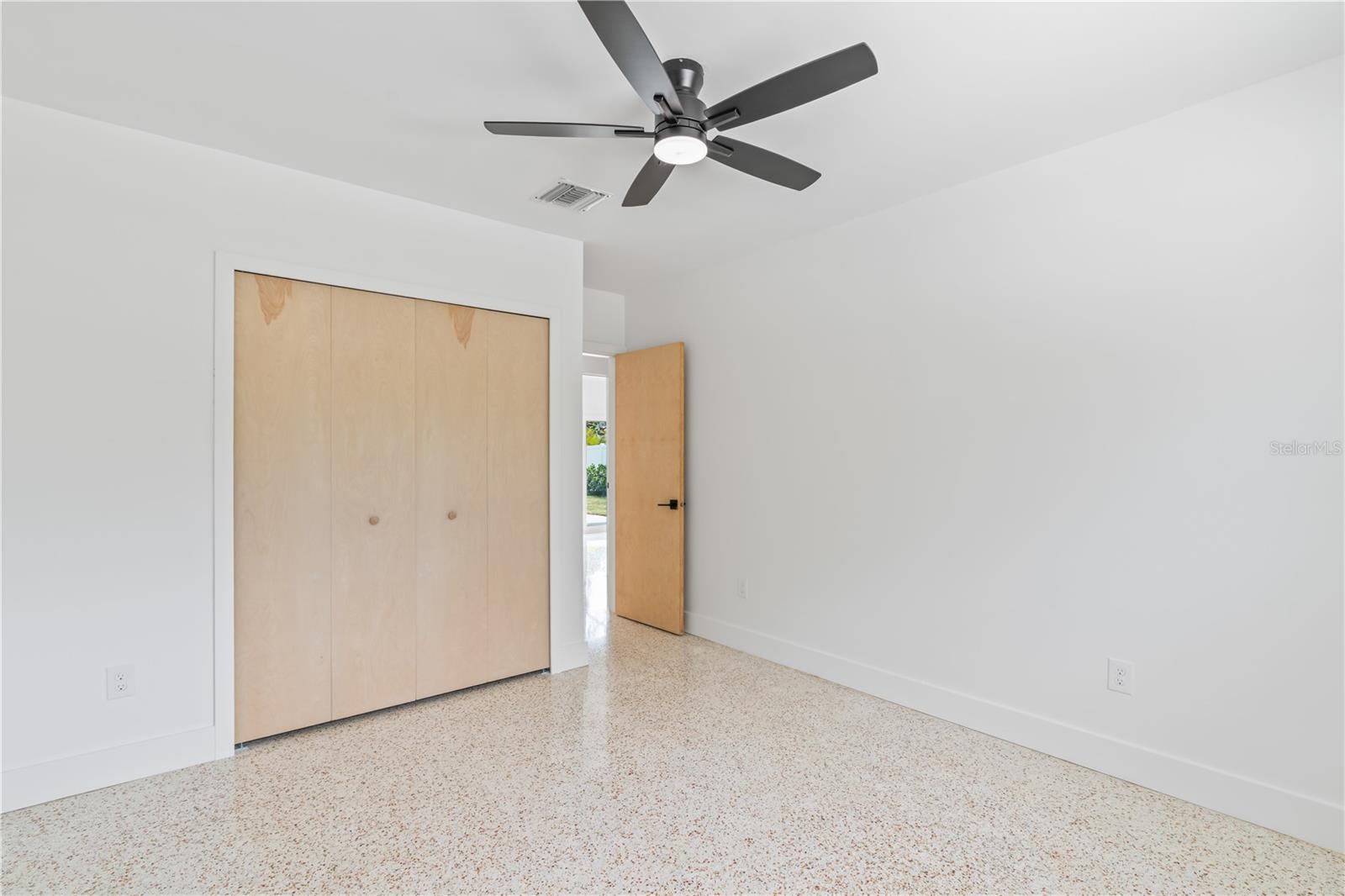 123 8TH ST, BELLEAIR BEACH, FL, 33786