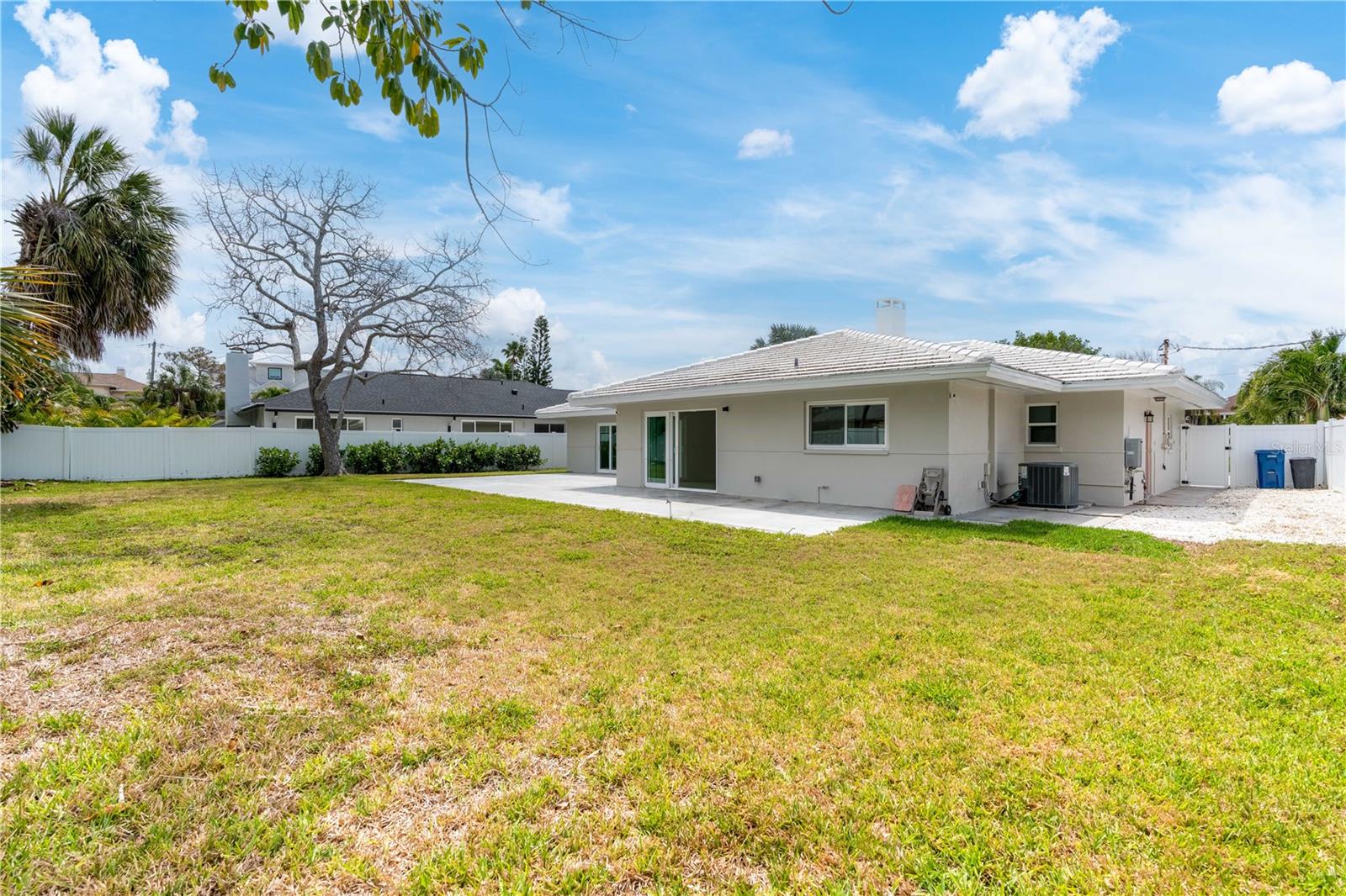 123 8TH ST, BELLEAIR BEACH, FL, 33786