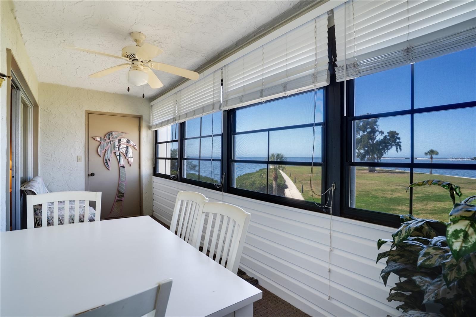 656 WINDRUSH BAY DR #656, TARPON SPRINGS, FL, 34689