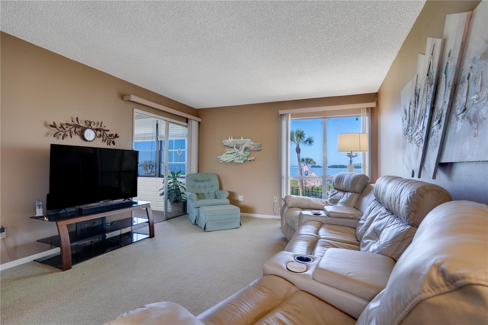 656 WINDRUSH BAY DR #656, TARPON SPRINGS, FL, 34689