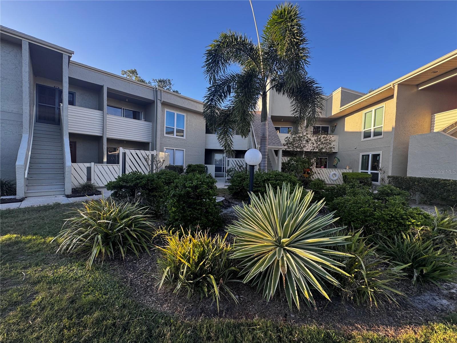 656 WINDRUSH BAY DR #656, TARPON SPRINGS, FL, 34689