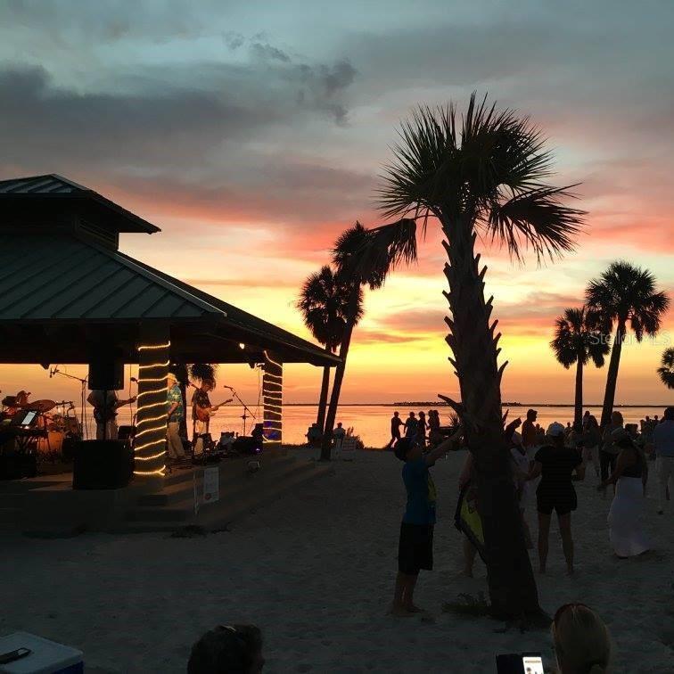 656 WINDRUSH BAY DR #656, TARPON SPRINGS, FL, 34689