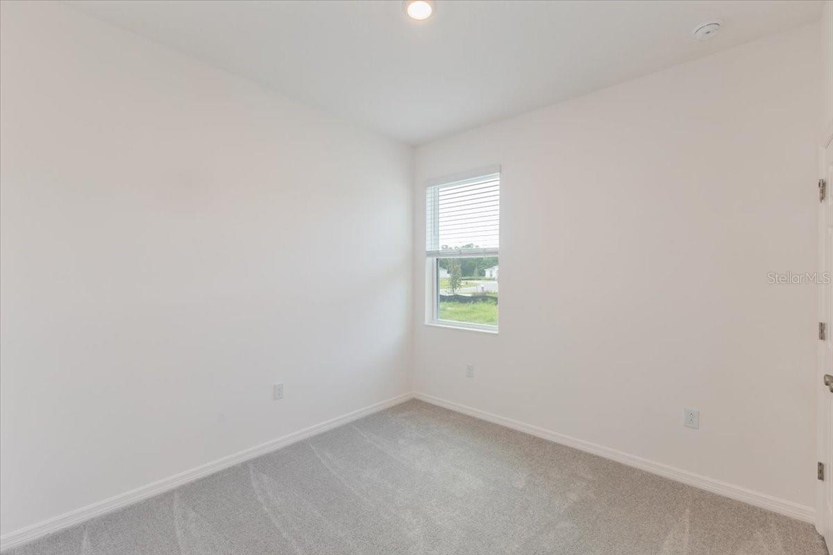 243 FREDERICKSBURG AVE, ORANGE CITY, FL, 32763