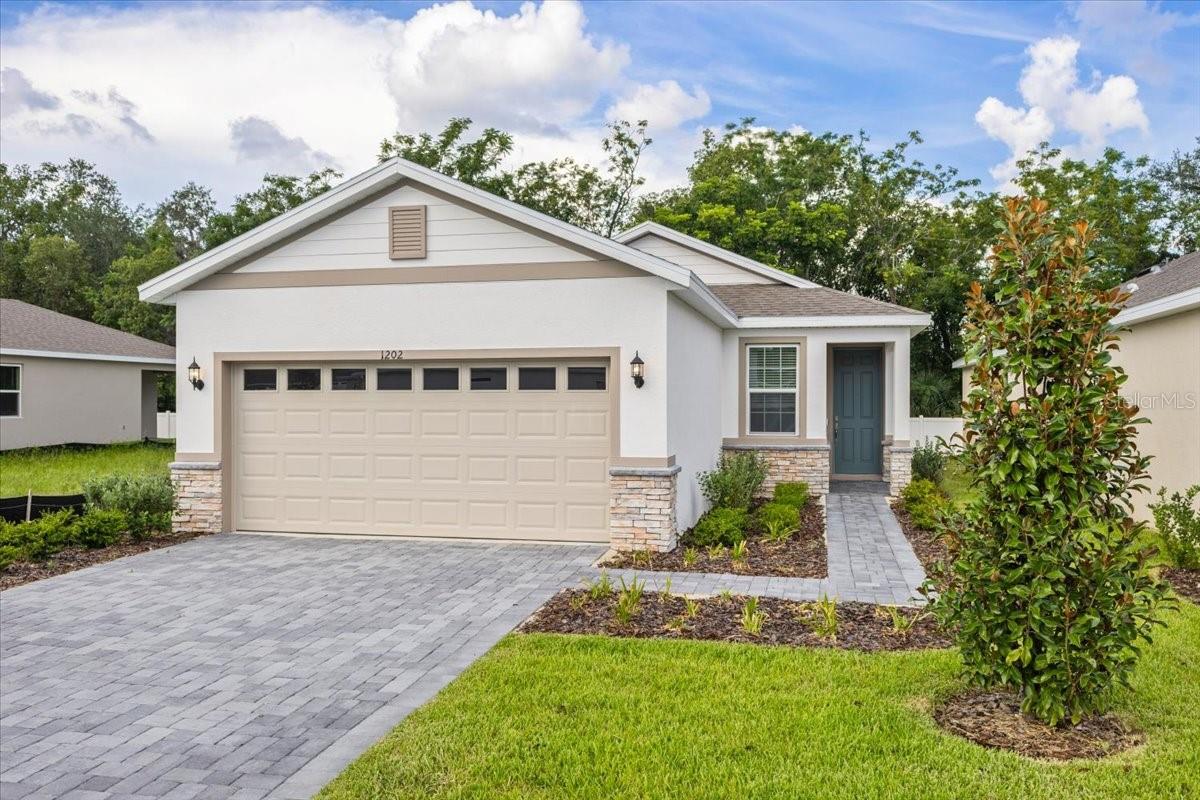 243 FREDERICKSBURG AVE, ORANGE CITY, FL, 32763