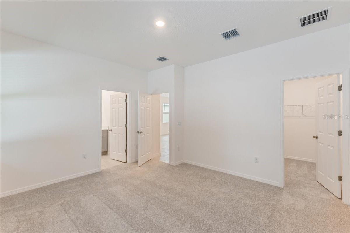 243 FREDERICKSBURG AVE, ORANGE CITY, FL, 32763