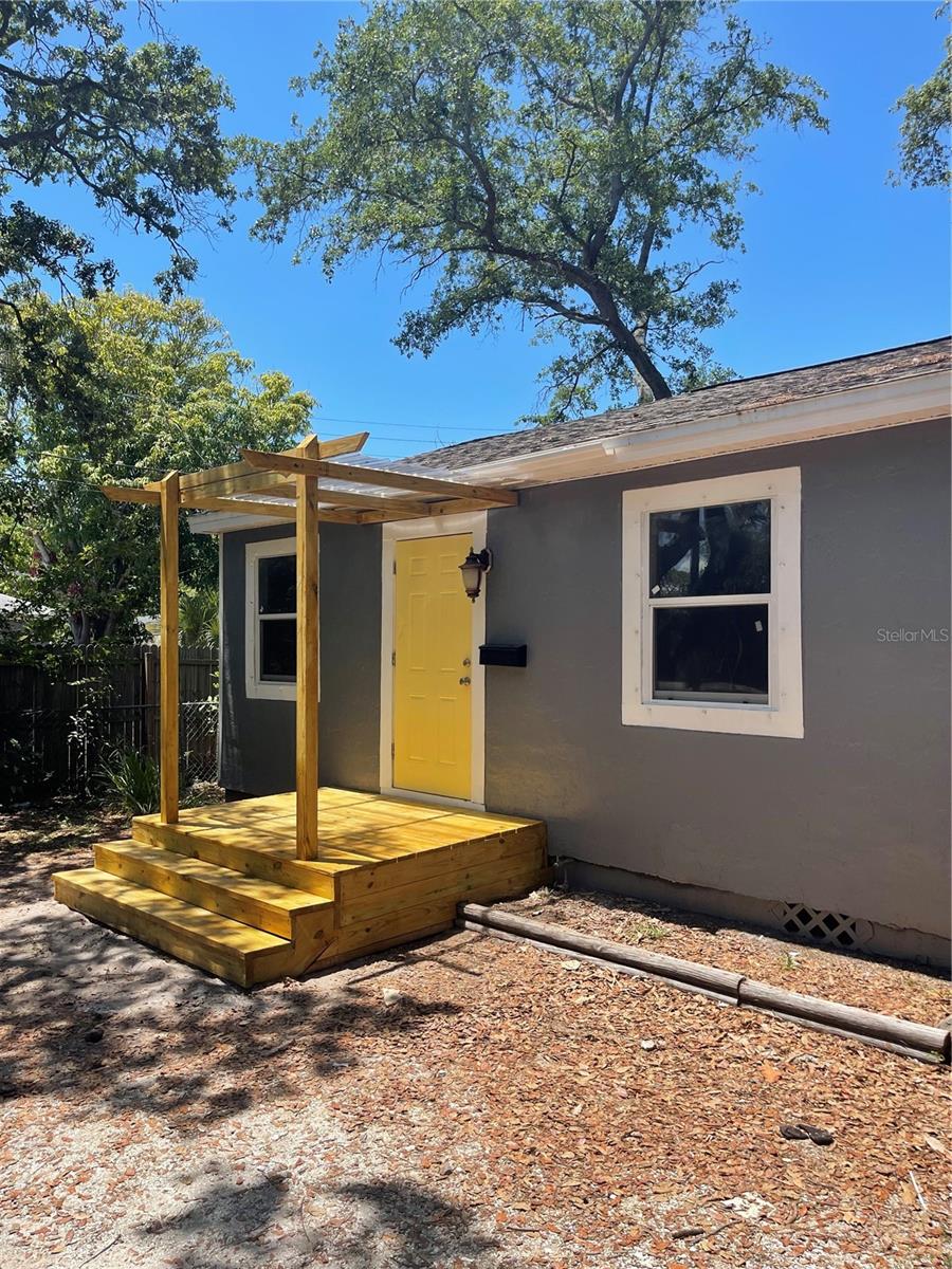 1751 46TH ST S, ST PETERSBURG, FL, 33711