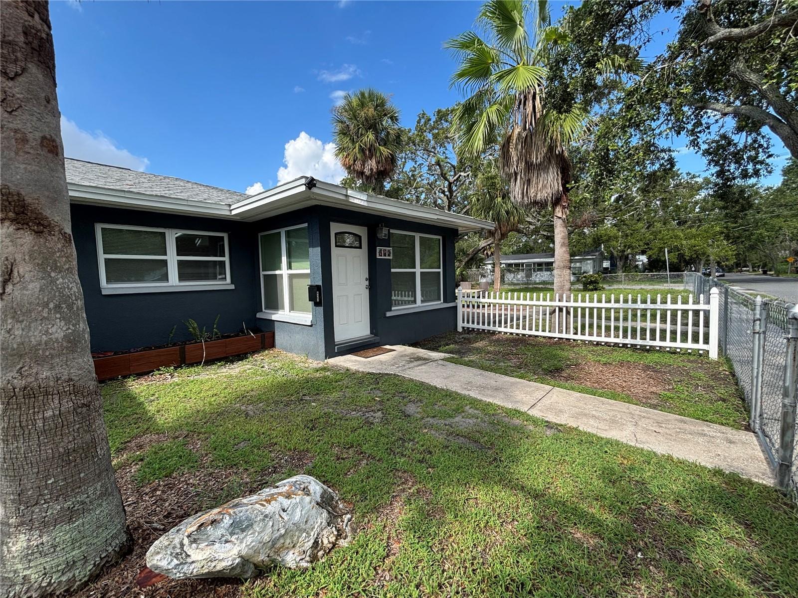 422 15TH AVE S, ST PETERSBURG, FL, 33701