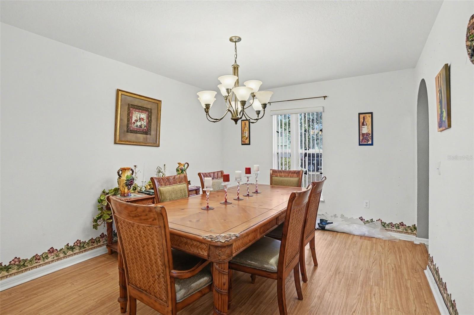 720 VALRICO HILLS LN, VALRICO, FL, 33594