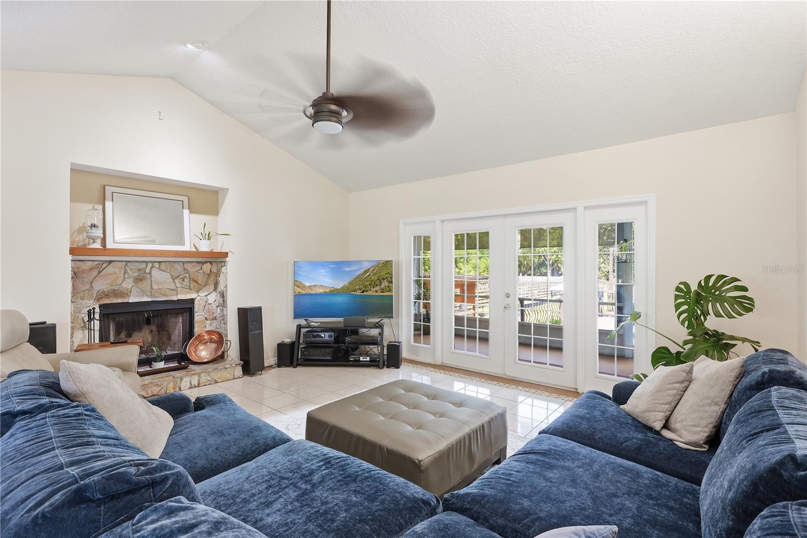 1261 E FULLERS CROSS RD, WINTER GARDEN, FL, 34787