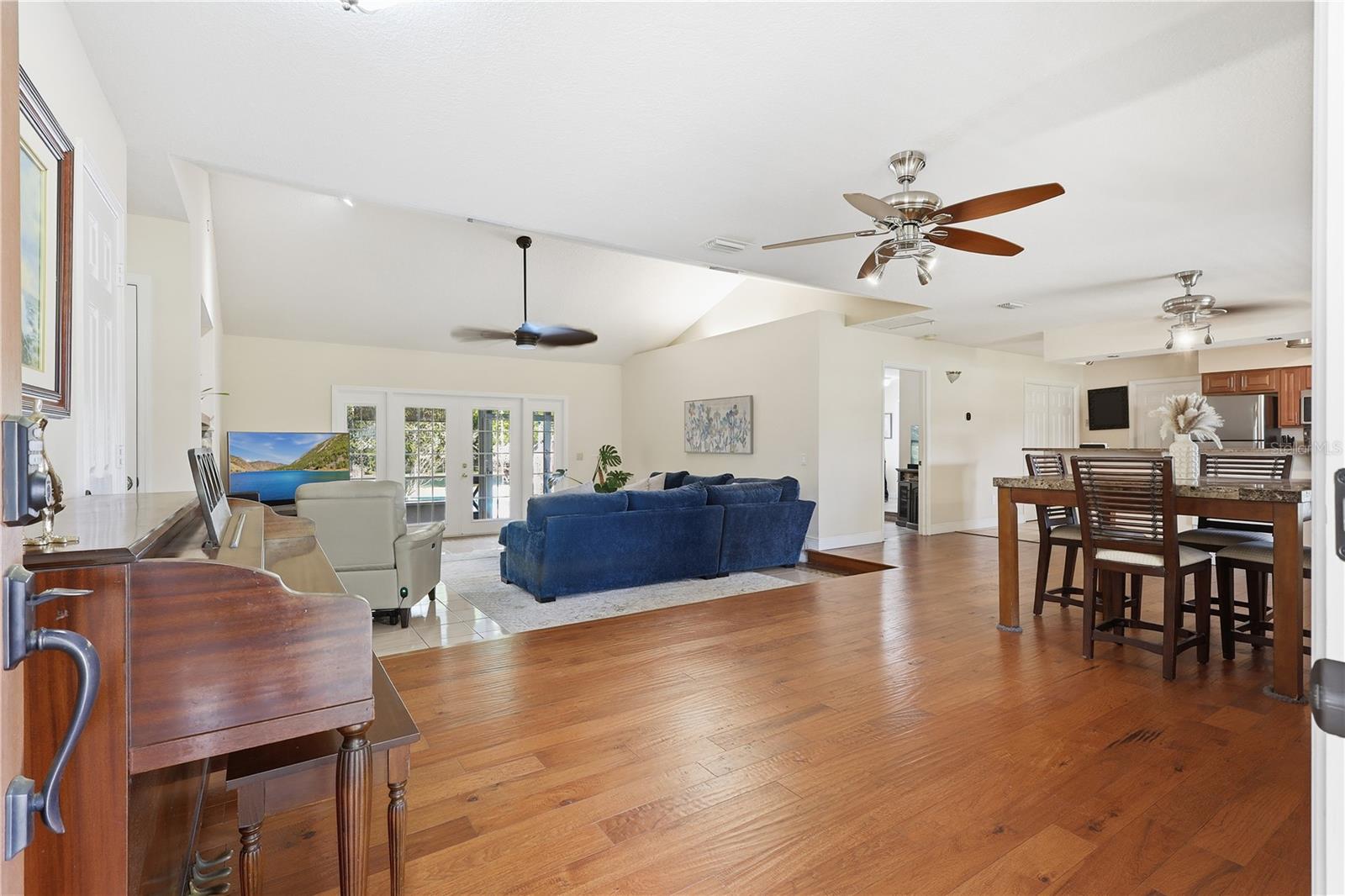 1261 E FULLERS CROSS RD, WINTER GARDEN, FL, 34787