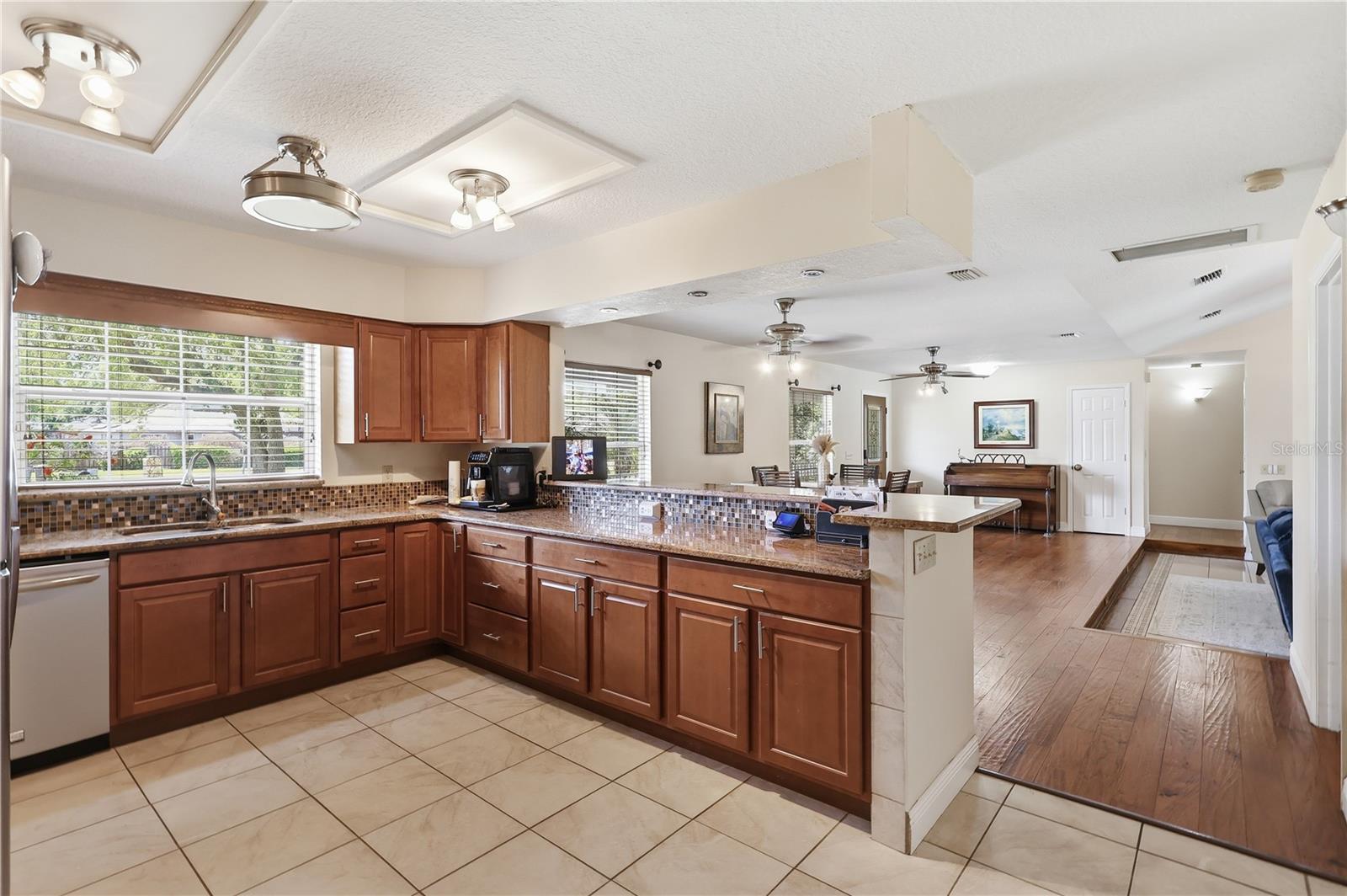 1261 E FULLERS CROSS RD, WINTER GARDEN, FL, 34787