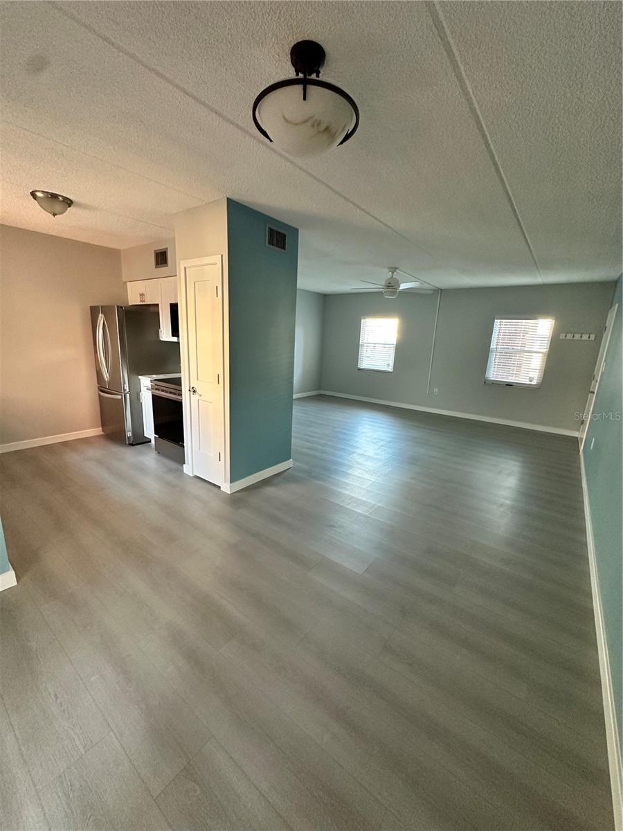 1153 RUE DES ROIS #1B, SOUTH PASADENA, FL, 33707