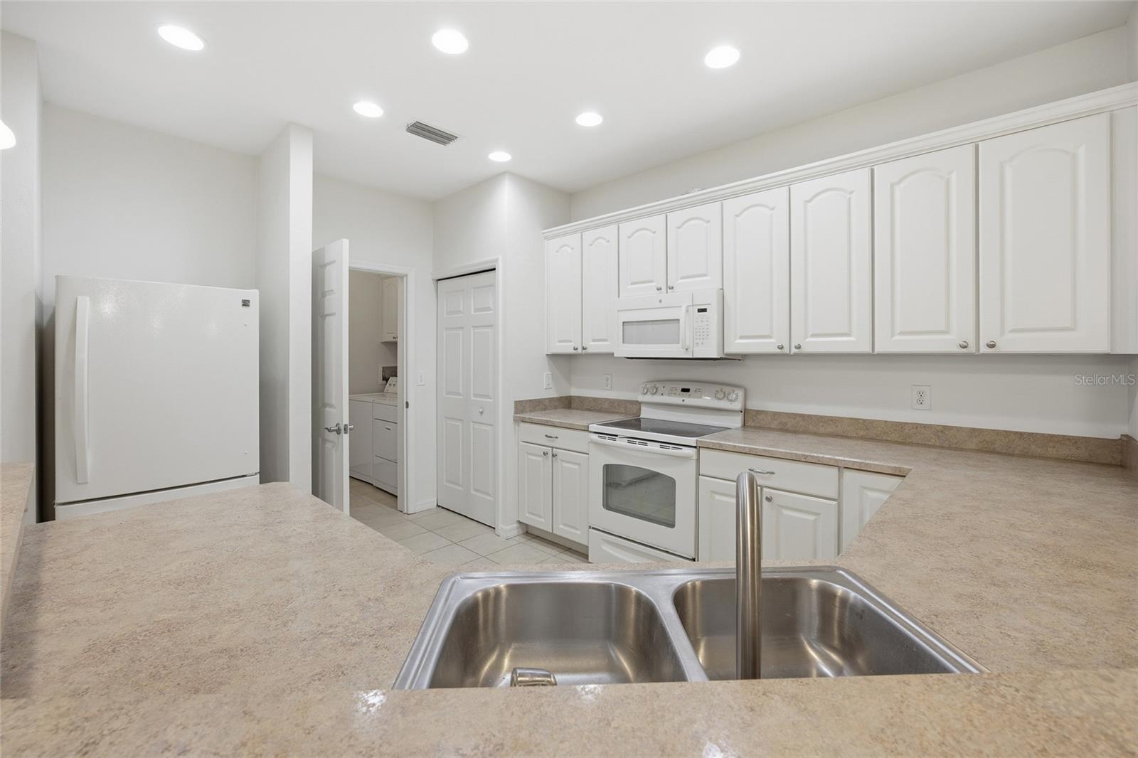 12681 NW 11TH PL N, NEWBERRY, FL, 32669