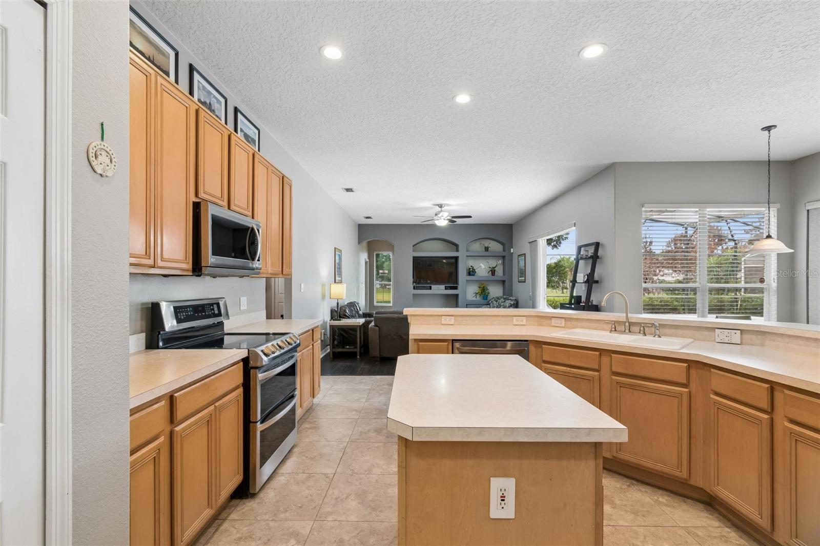10240 POINTVIEW CT, ORLANDO, FL, 32836