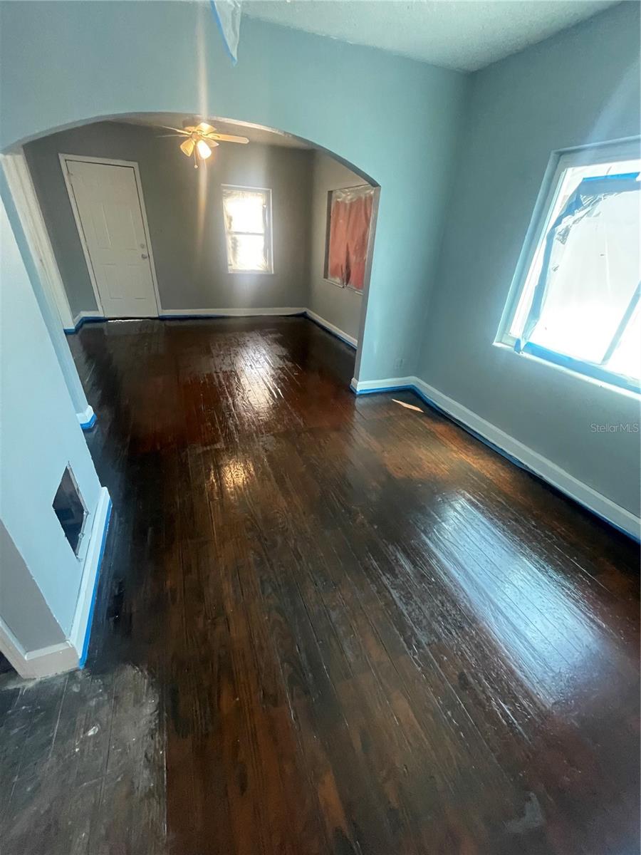 735 18TH ST S, ST PETERSBURG, FL, 33712