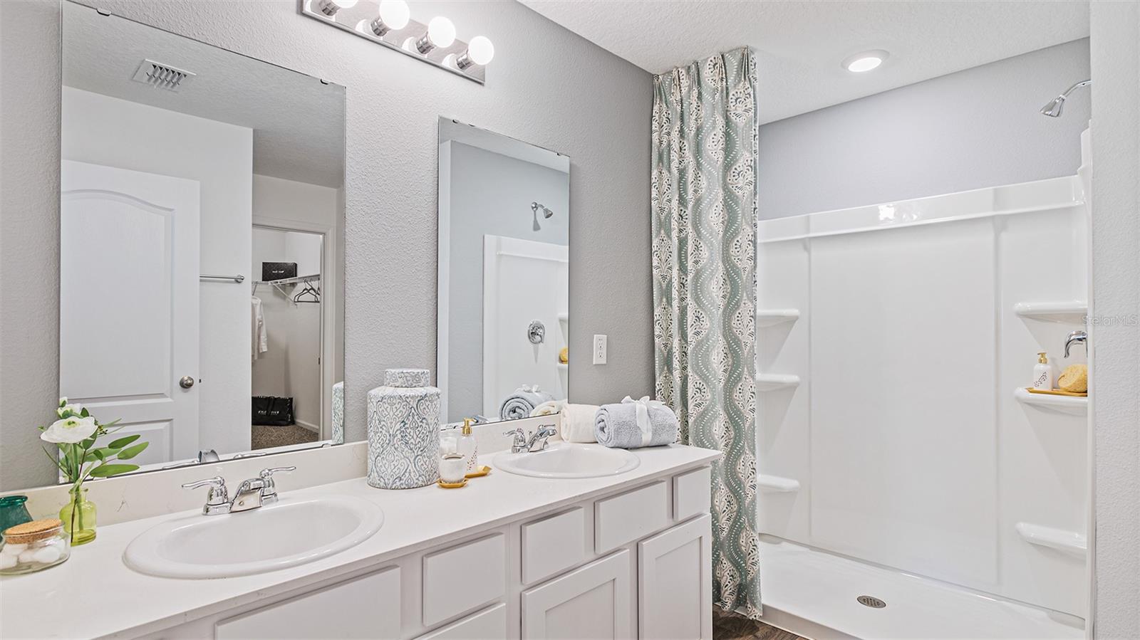 35 RAMBLEWOOD DR, PALM COAST, FL, 32164