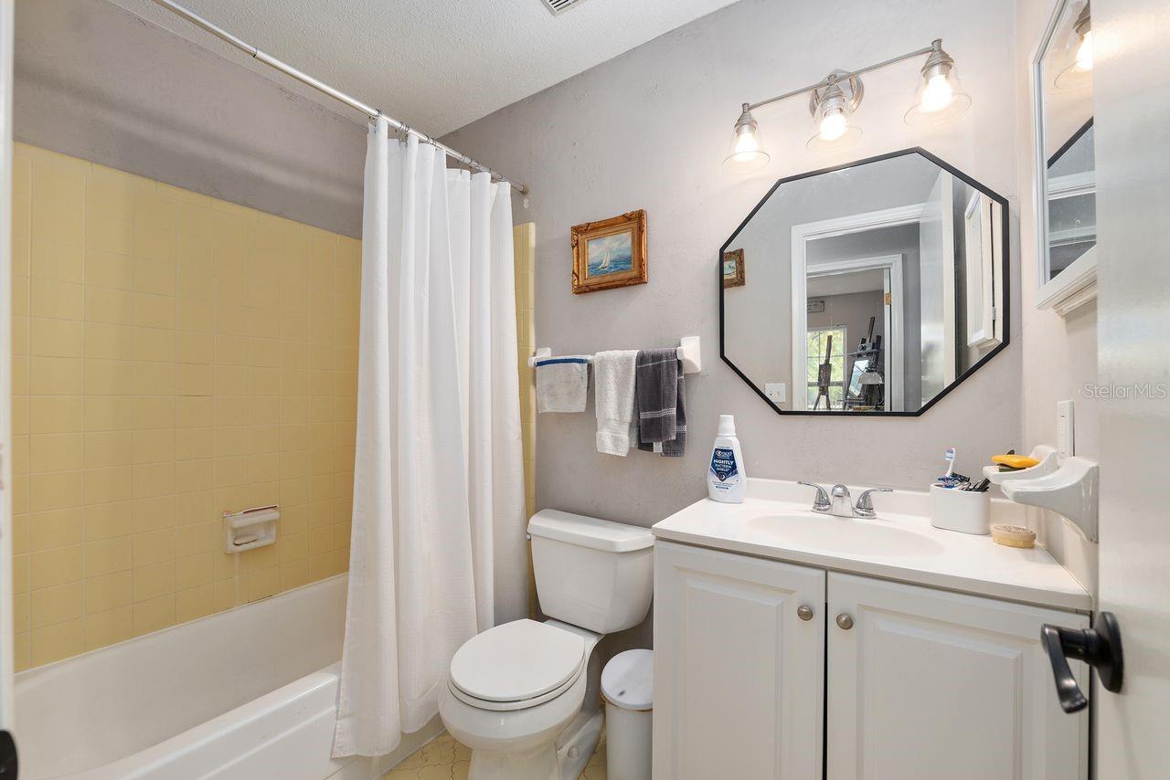 5611 NW 29TH TER, GAINESVILLE, FL, 32653