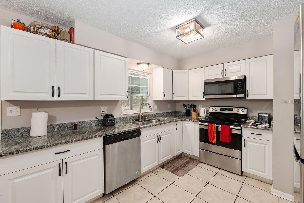 5611 NW 29TH TER, GAINESVILLE, FL, 32653