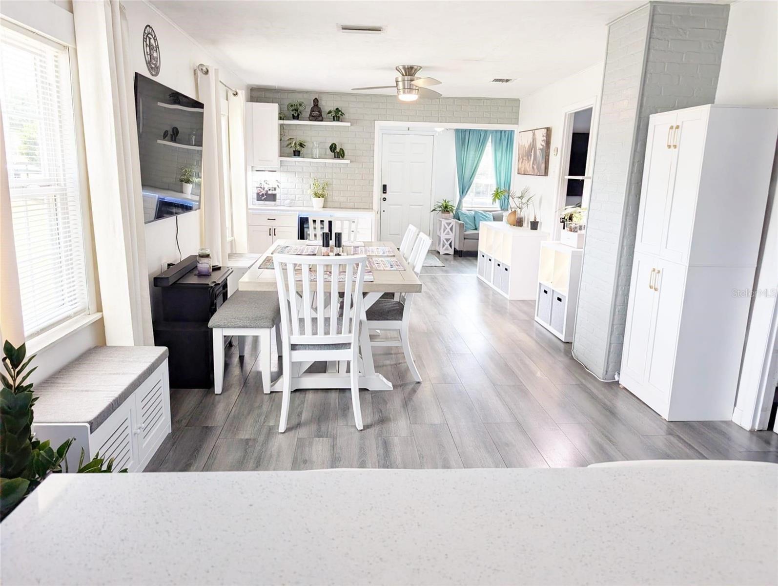 15243 S HIGHWAY 25, WEIRSDALE, FL, 32195