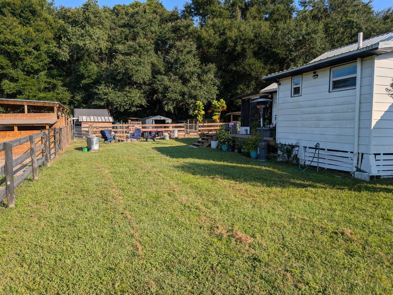 15243 S HIGHWAY 25, WEIRSDALE, FL, 32195