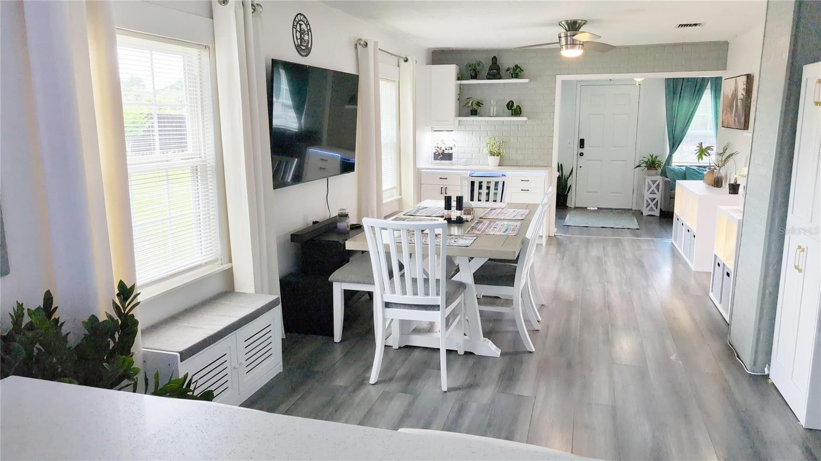 15243 S HIGHWAY 25, WEIRSDALE, FL, 32195