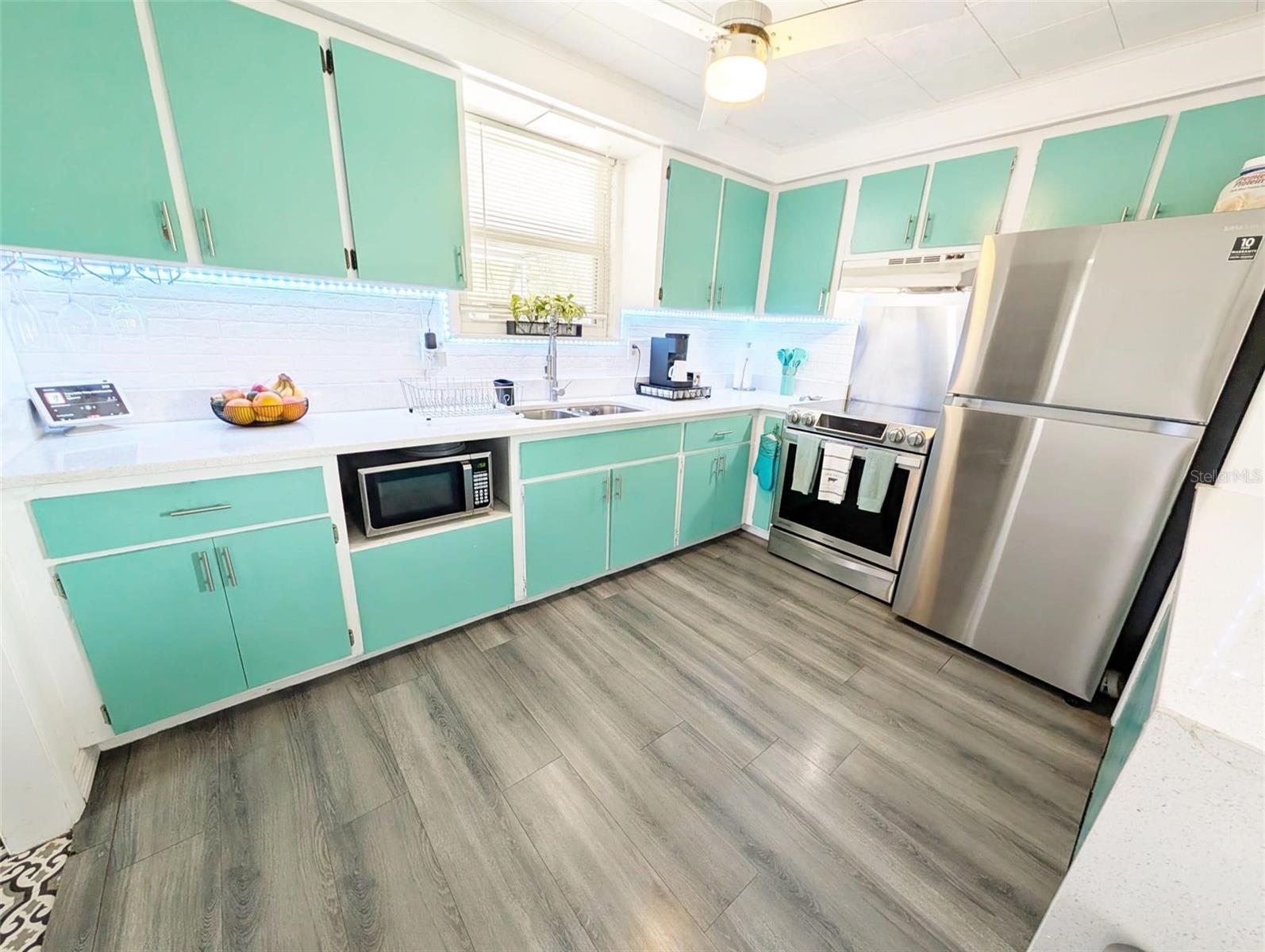 15243 S HIGHWAY 25, WEIRSDALE, FL, 32195