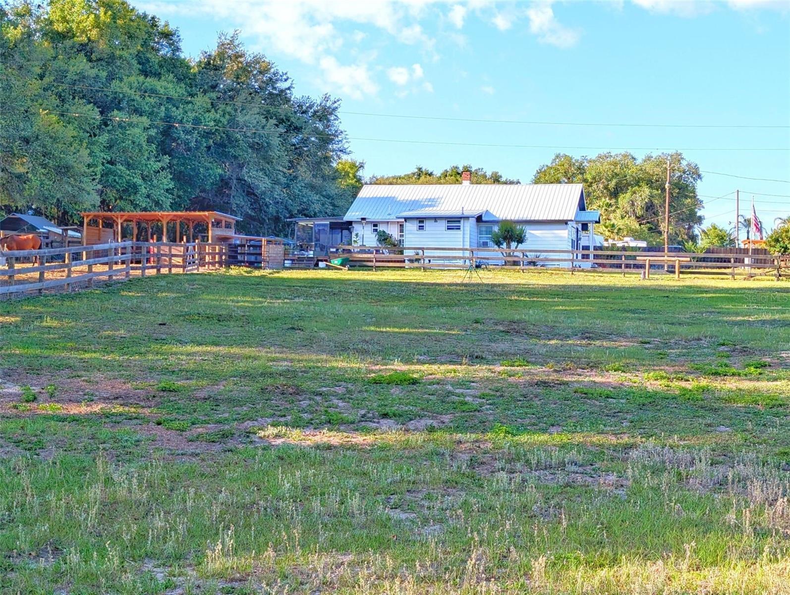 15243 S HIGHWAY 25, WEIRSDALE, FL, 32195