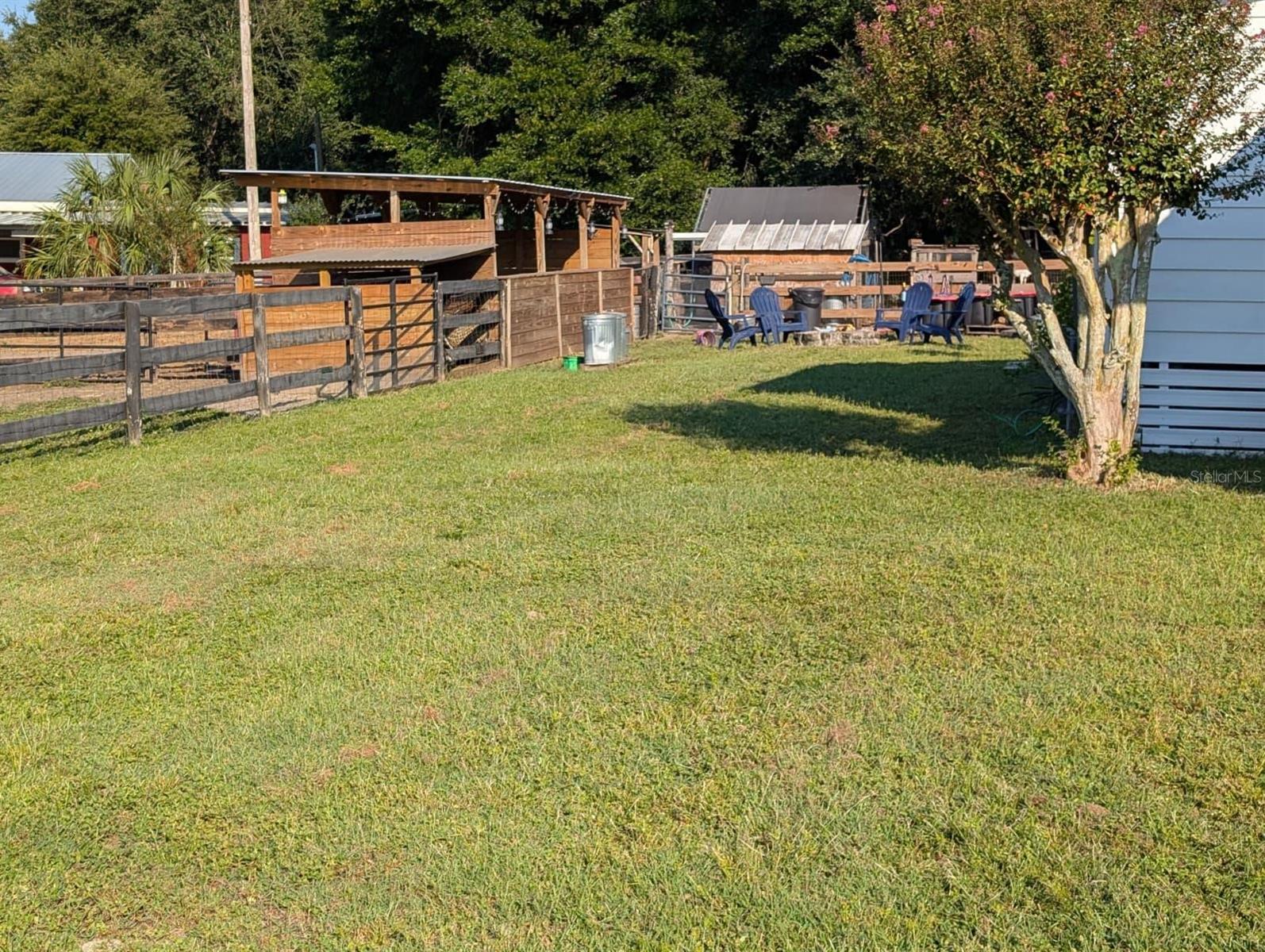 15243 S HIGHWAY 25, WEIRSDALE, FL, 32195