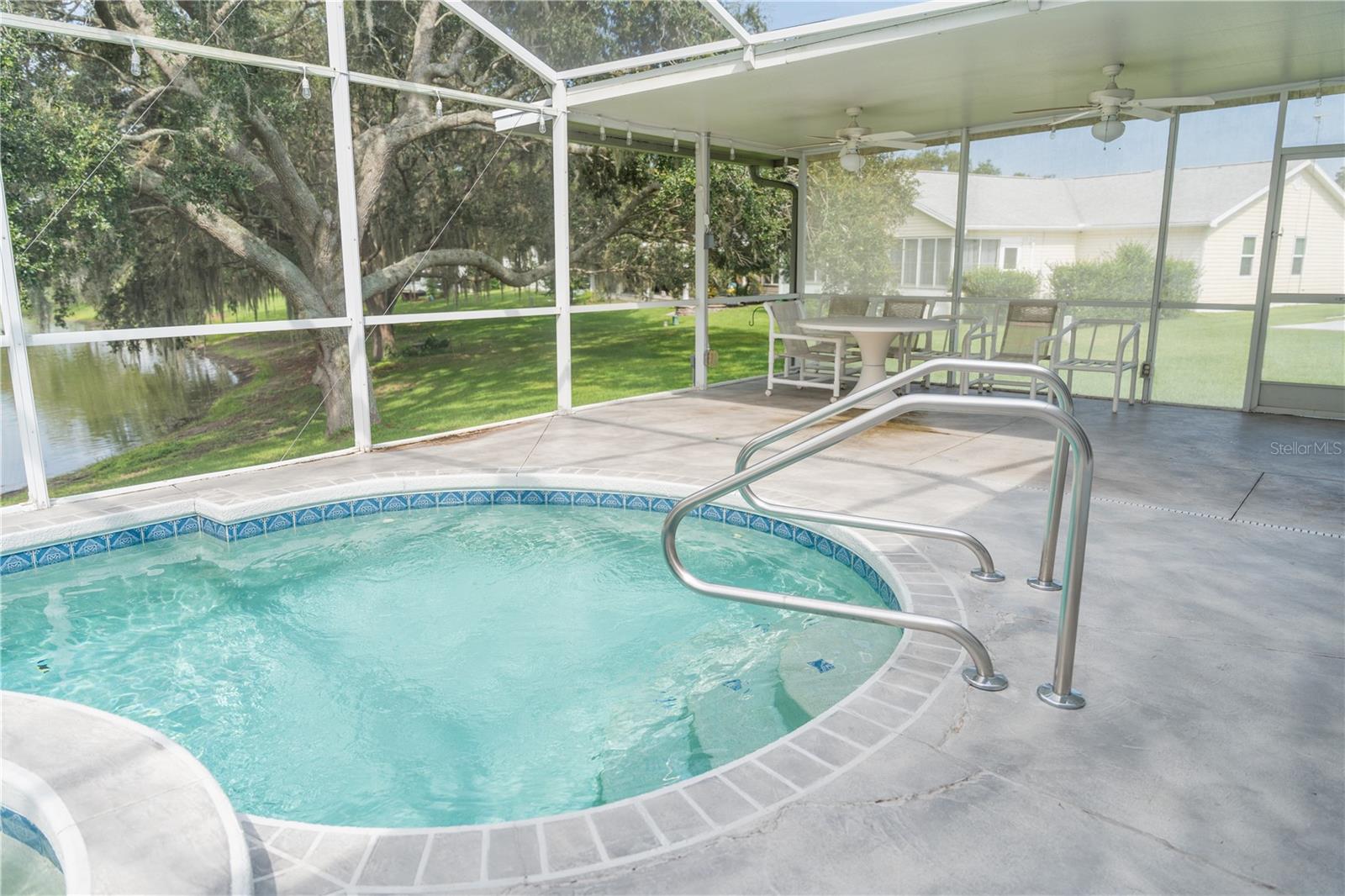 714 BAYHILL CT, LADY LAKE, FL, 32159