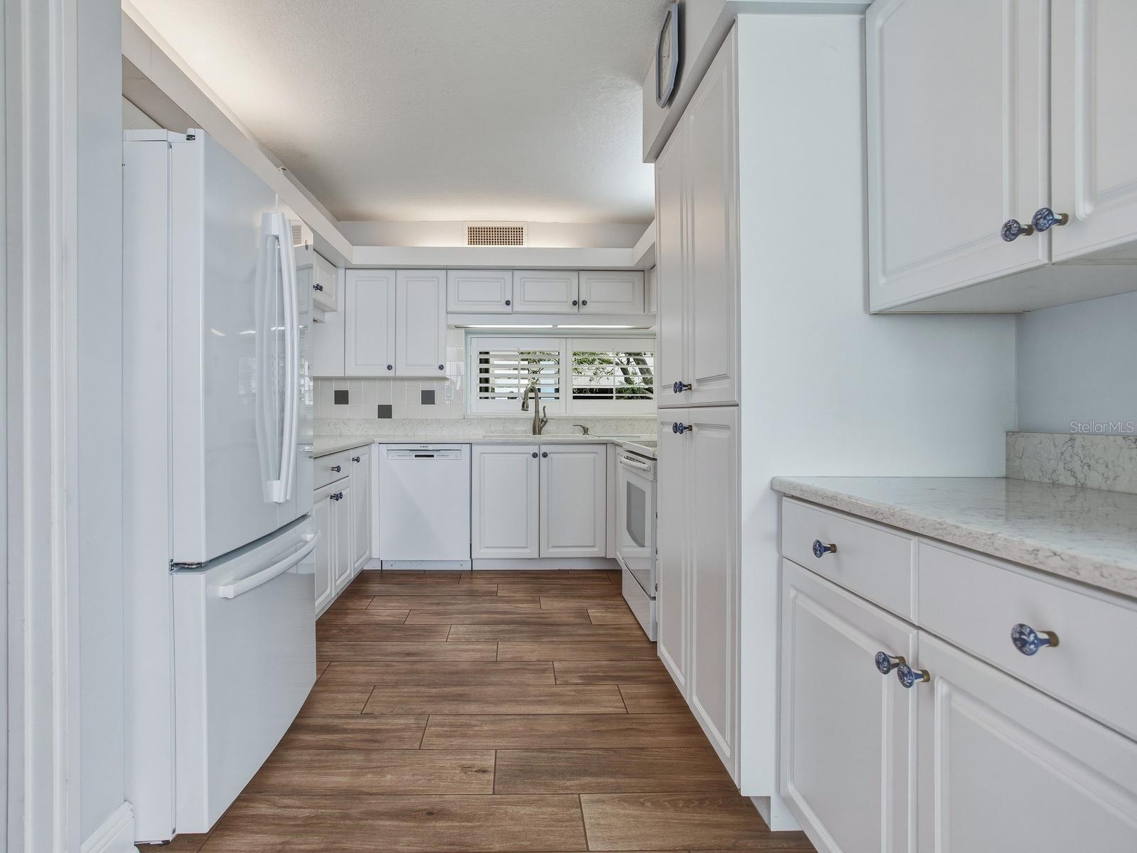 2413 BAYSHORE BLVD #201, TAMPA, FL, 33629