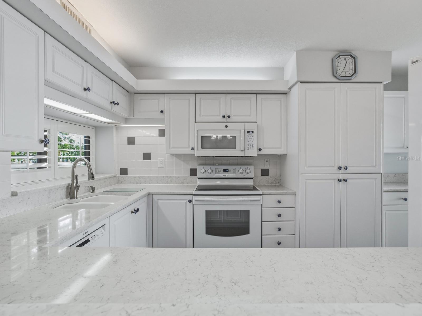 2413 BAYSHORE BLVD #201, TAMPA, FL, 33629
