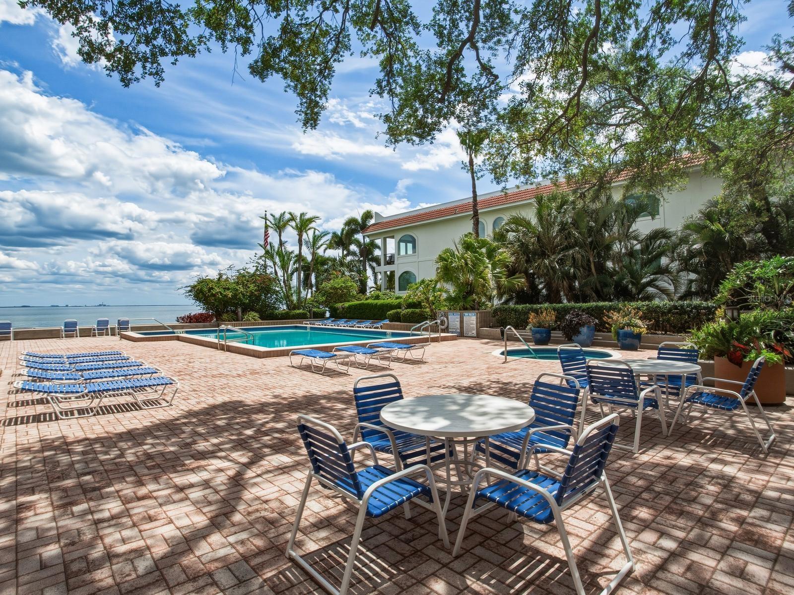 2413 BAYSHORE BLVD #201, TAMPA, FL, 33629