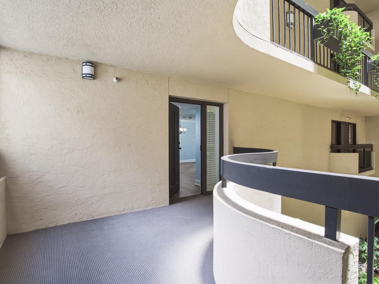 2413 BAYSHORE BLVD #201, TAMPA, FL, 33629