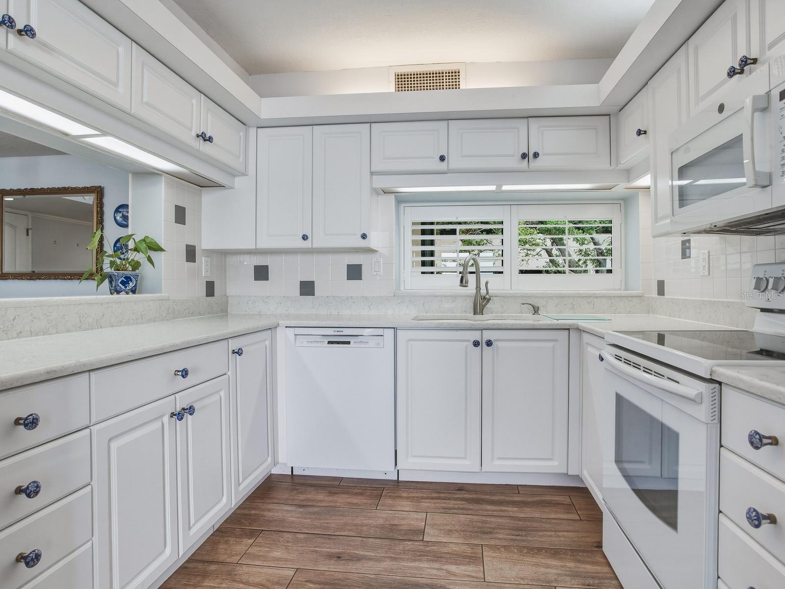 2413 BAYSHORE BLVD #201, TAMPA, FL, 33629