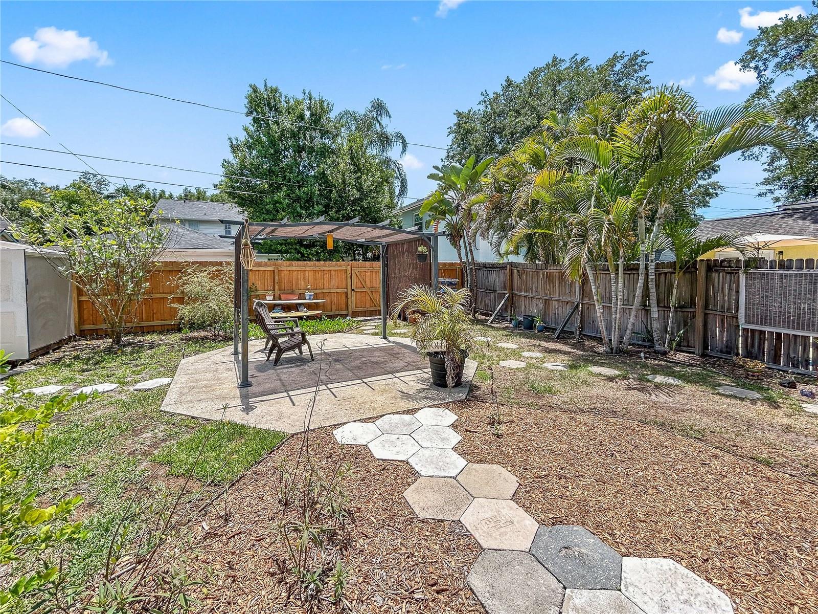 226 21ST AVE N, ST PETERSBURG, FL, 33704