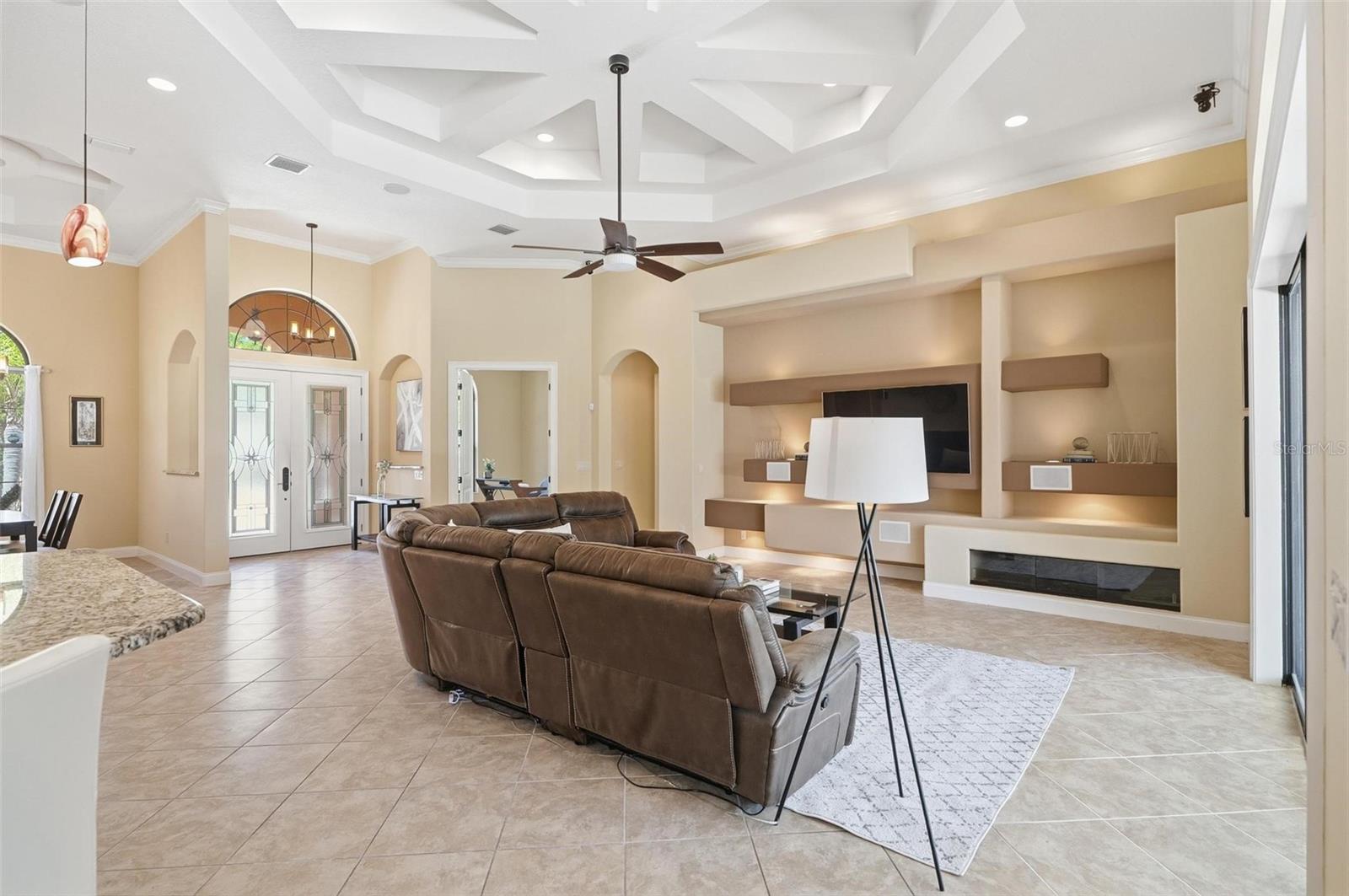 20 N VILLAGE PKWY, PALM COAST, FL, 32137