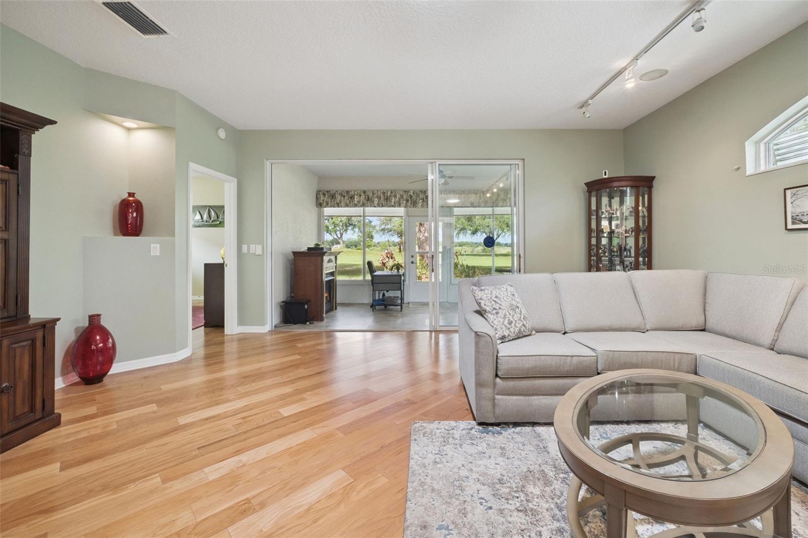 21733 ROYAL ST GEORGES LN, LEESBURG, FL, 34748