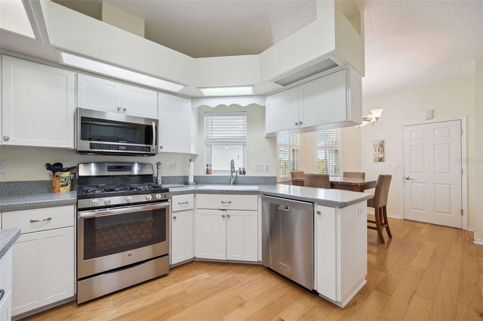 21733 ROYAL ST GEORGES LN, LEESBURG, FL, 34748