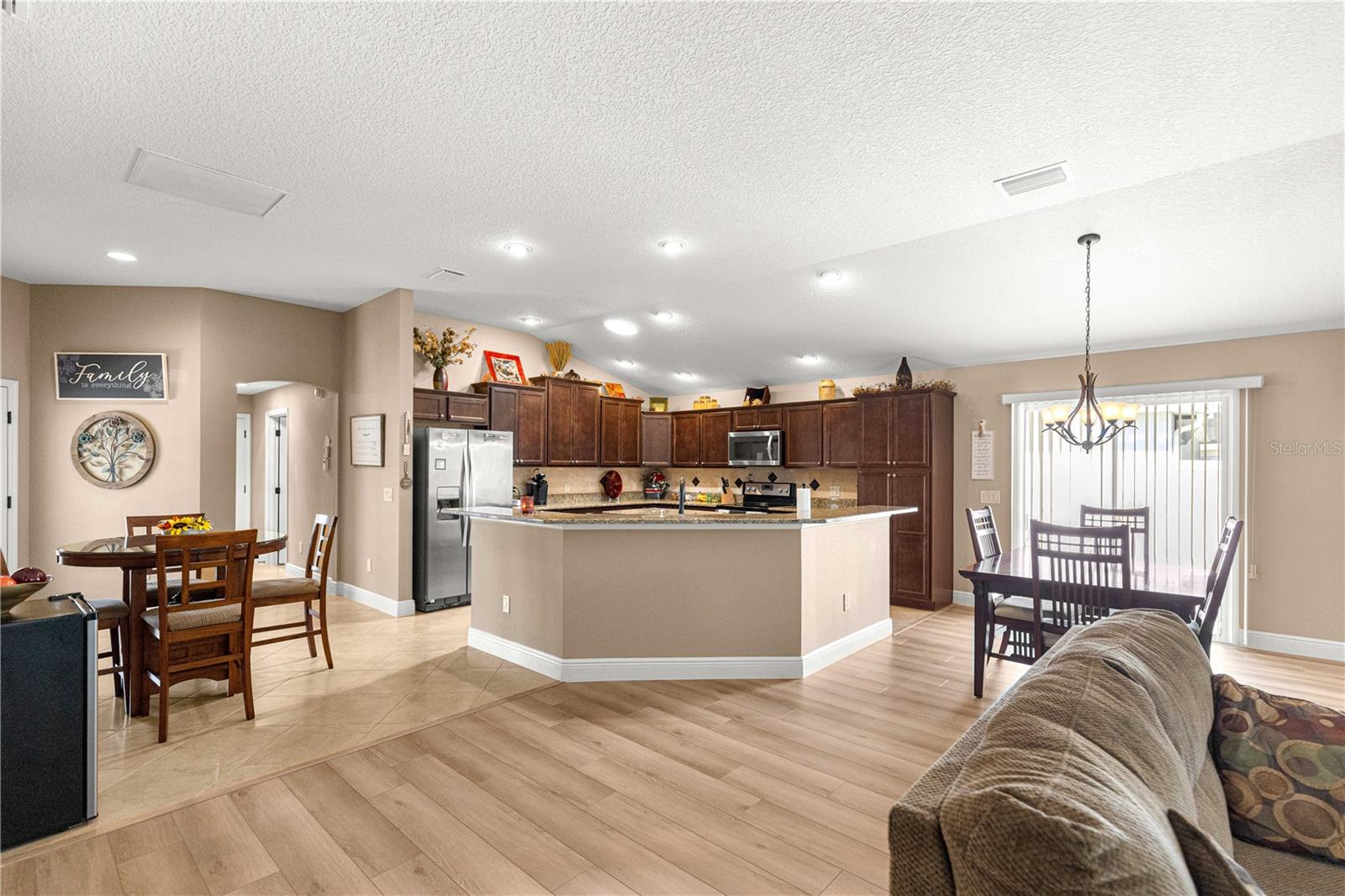 2859 RESMONDO RD, THE VILLAGES, FL, 32163