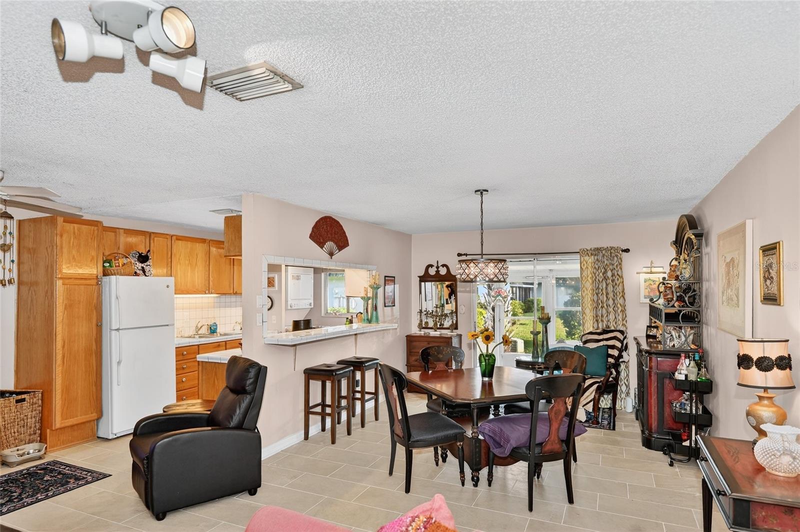 4160 FRUITVILLE RD #11, SARASOTA, FL, 34232