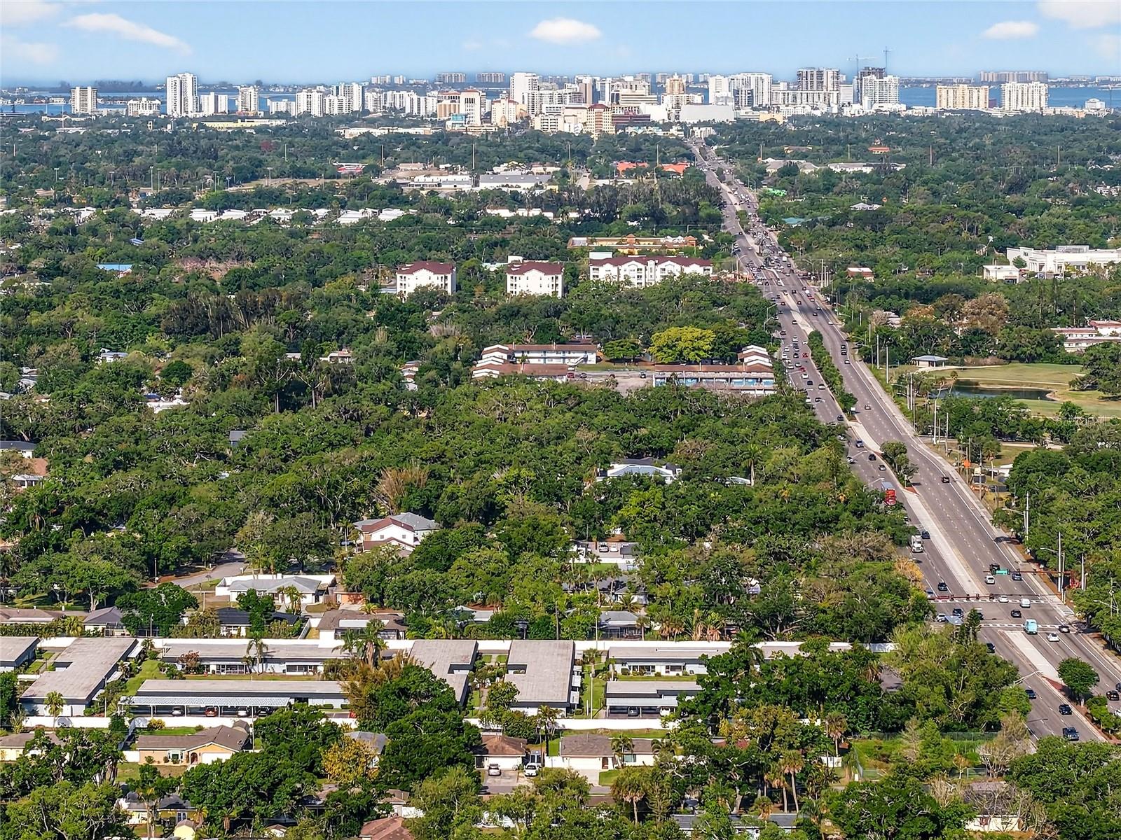 4160 FRUITVILLE RD #11, SARASOTA, FL, 34232