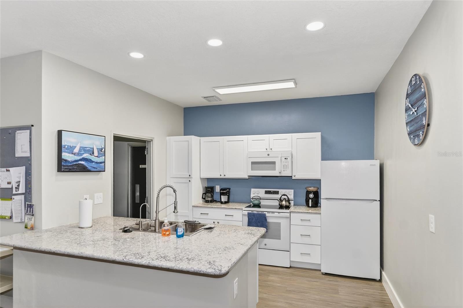 4160 FRUITVILLE RD #11, SARASOTA, FL, 34232