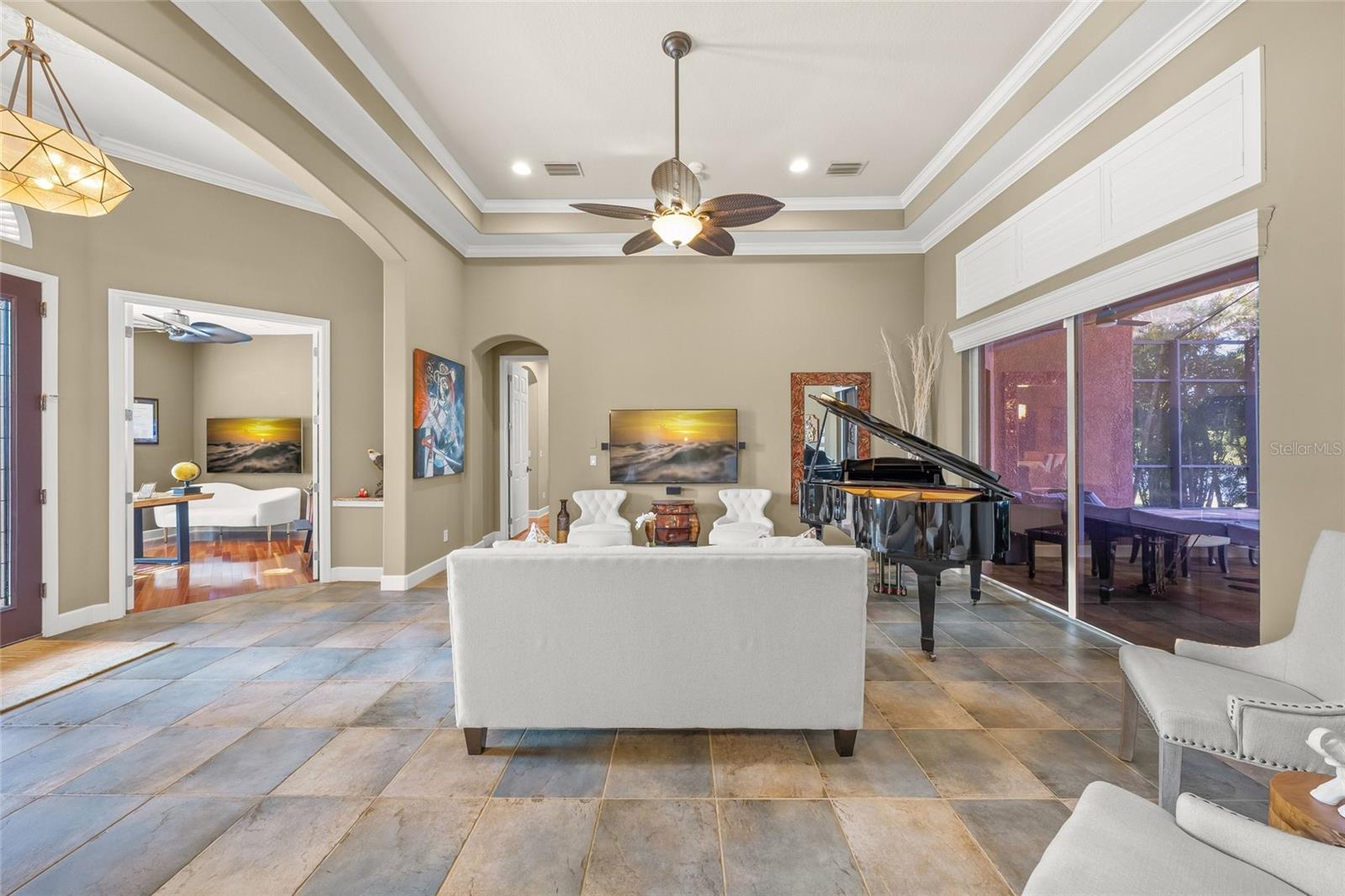 8282 BARTON FARMS BLVD, SARASOTA, FL, 34240