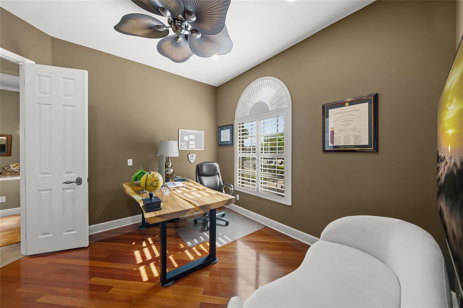 8282 BARTON FARMS BLVD, SARASOTA, FL, 34240