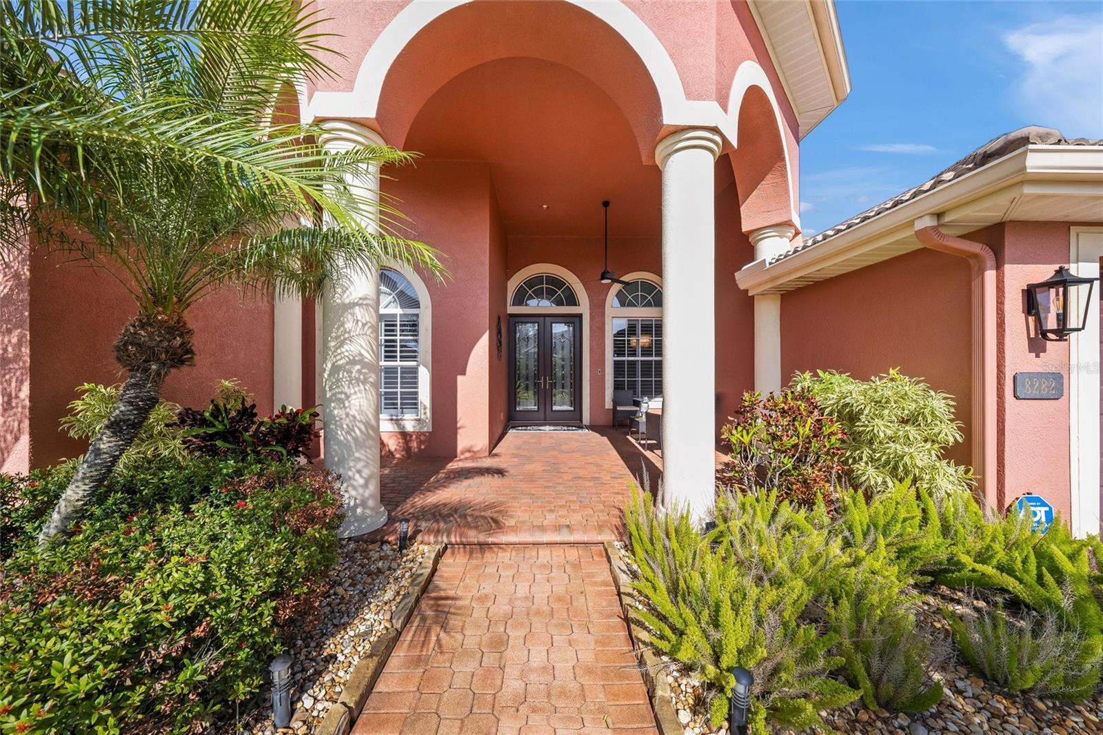 8282 BARTON FARMS BLVD, SARASOTA, FL, 34240