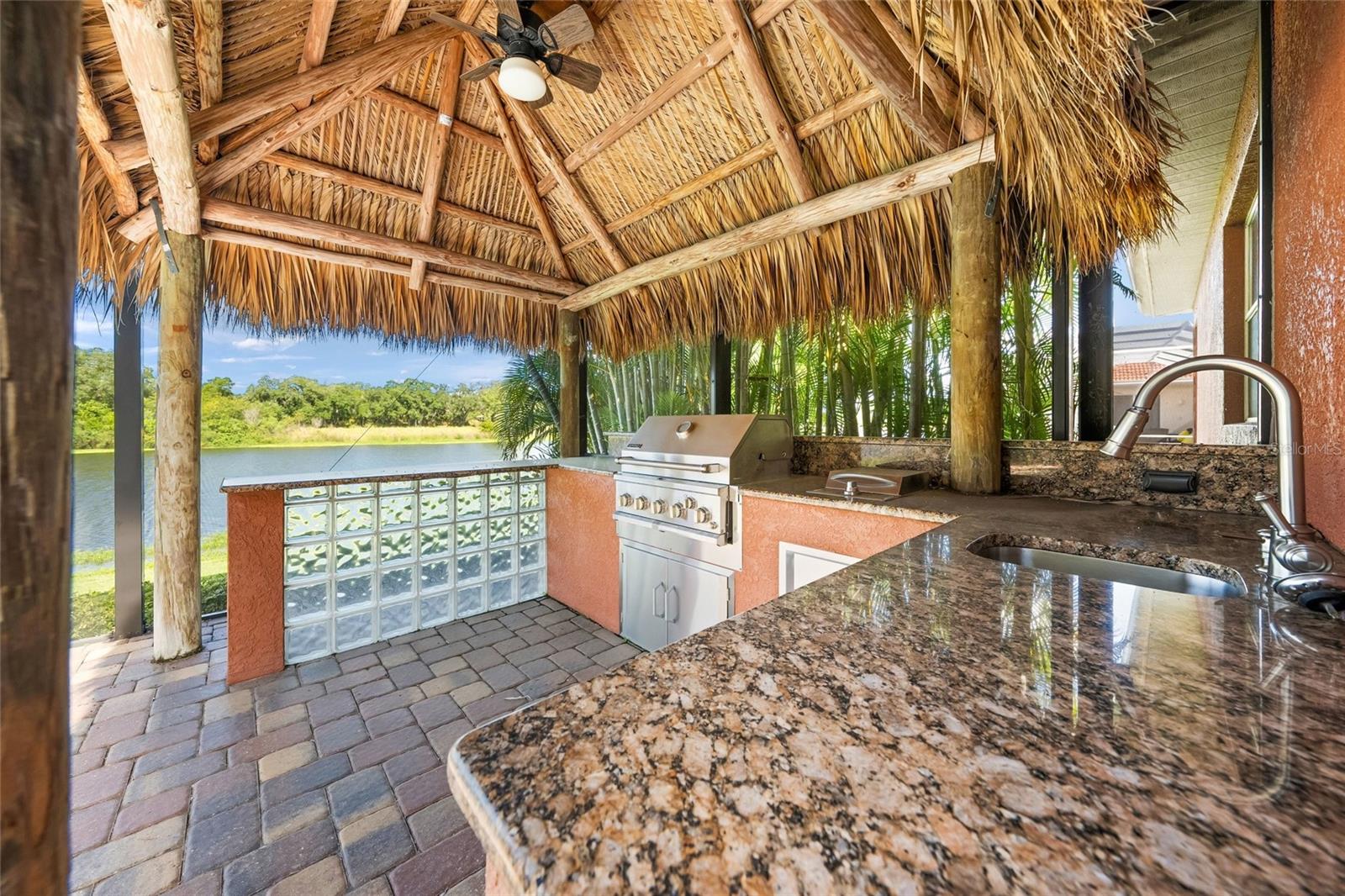 8282 BARTON FARMS BLVD, SARASOTA, FL, 34240